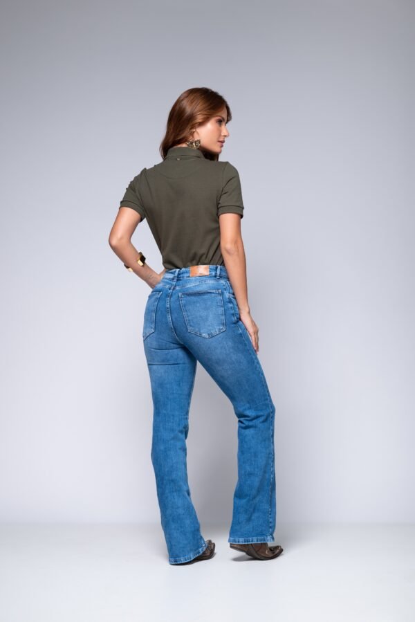 Calça Flare Feminina - Imagem 2