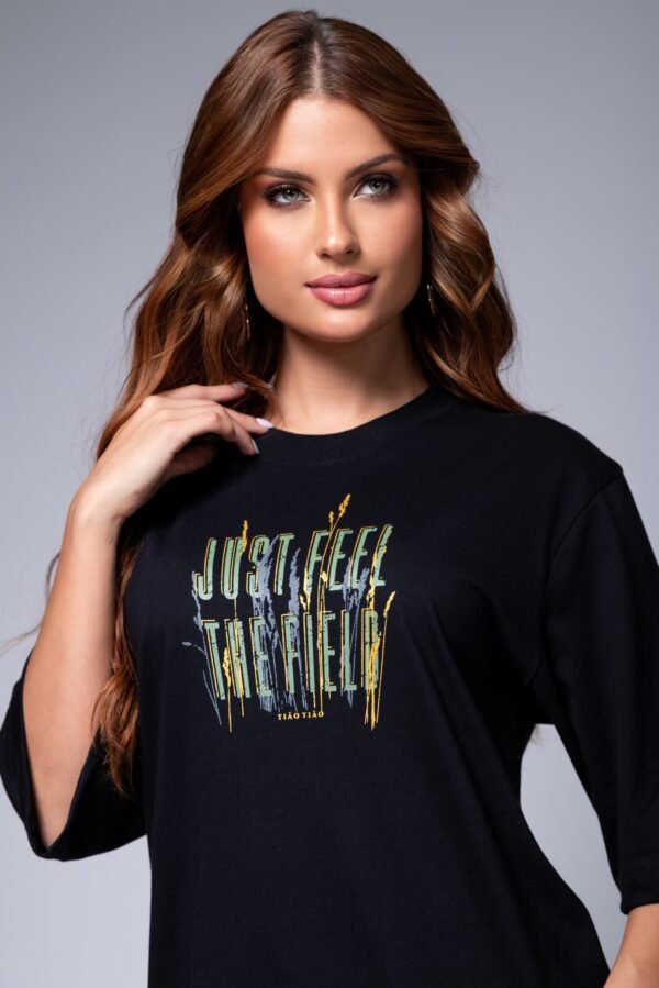 T-Shirt Over Campo Feminina - Imagem 4